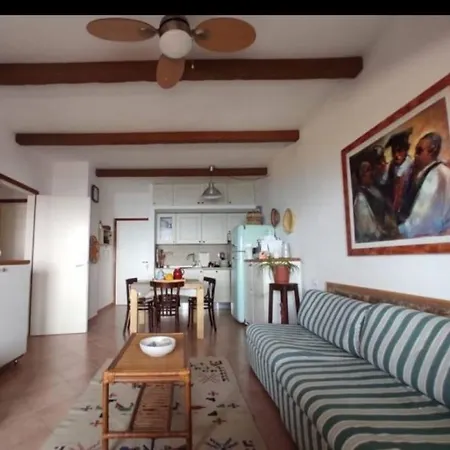 Casa vacanze Domo In Su Mare *